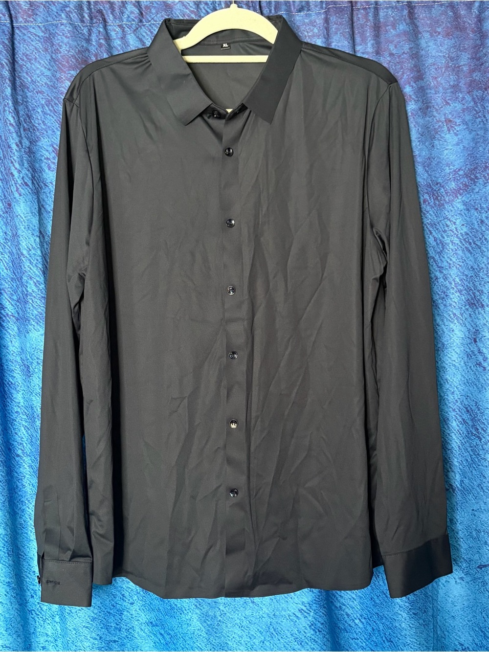Men's Black Long-Sleeve Dress Shirt